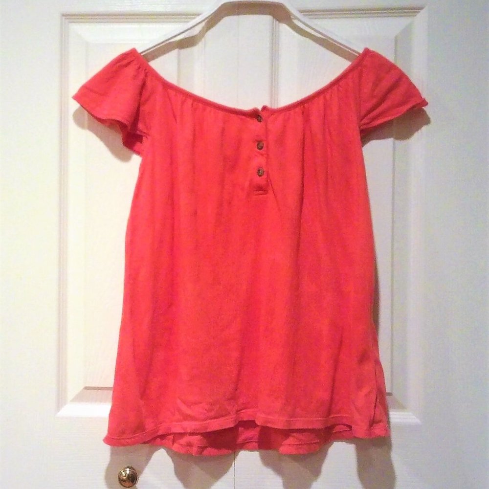 Slight Off the Shoulder T-shirt